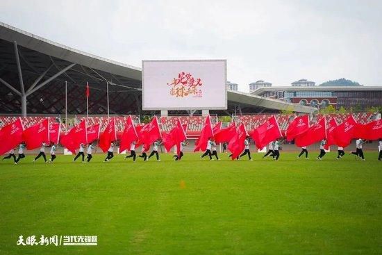 消逝三年的“鬼手”及其盗墓团伙重现江城，再次堪舆点穴下墓摸金。怎料，四名盗墓贼在开棺之时遭受惊魂邪煞，逃离墓葬以后又接连惨死家中。古墓“尸毒”和命宫印堂之上的分魂针孔，成为留给差人沈春合唯一的查案线索。看似通俗的盗墓案，刹时扑朔迷离，疑点重重。四人是盗墓太多自食报应丧命，仍是分魂针所指的换命转病，遭人蓄意谋杀？盗墓掌眼“鬼手”的神秘身份，更是牵出陈年谋杀差人旧案。沈春合联手法医韩冰，解刨验尸身、下墓取尸毒、棺材店中破魔法、纸扎店里缉真凶。